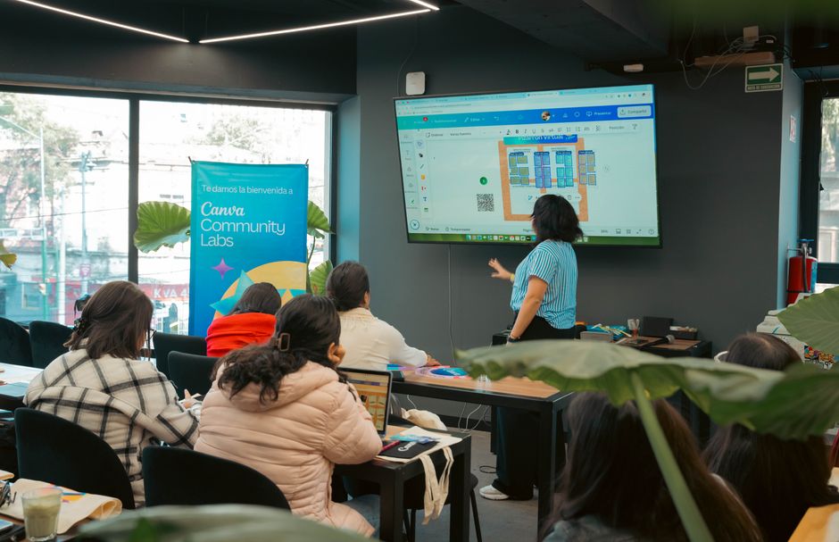 Преподаватель по программированию и работе с данными Pro Academy GmbH